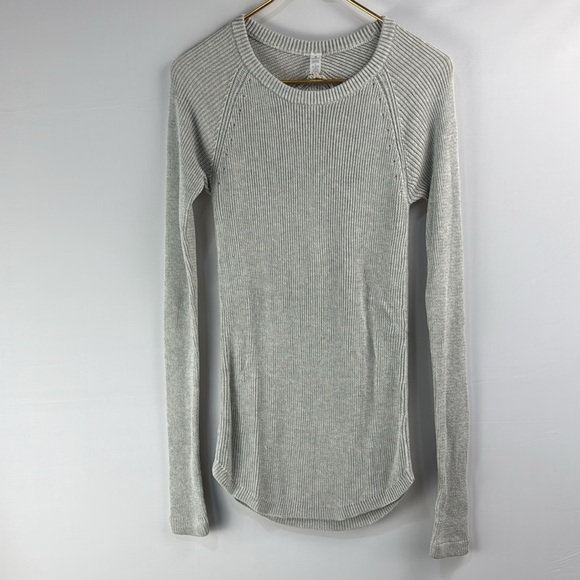 Lululemon Cabin Yogi Long Sleeve Bamboo & Cashmere Athleisure Sweater - Picture 3 of 12